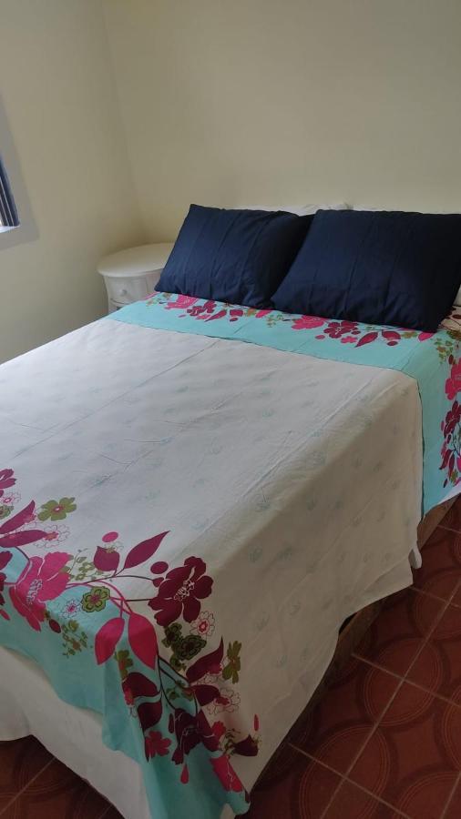 Casinha Do Pero Aconchegante E Arejada Βίλα Κάμπο Φρίο Εξωτερικό φωτογραφία